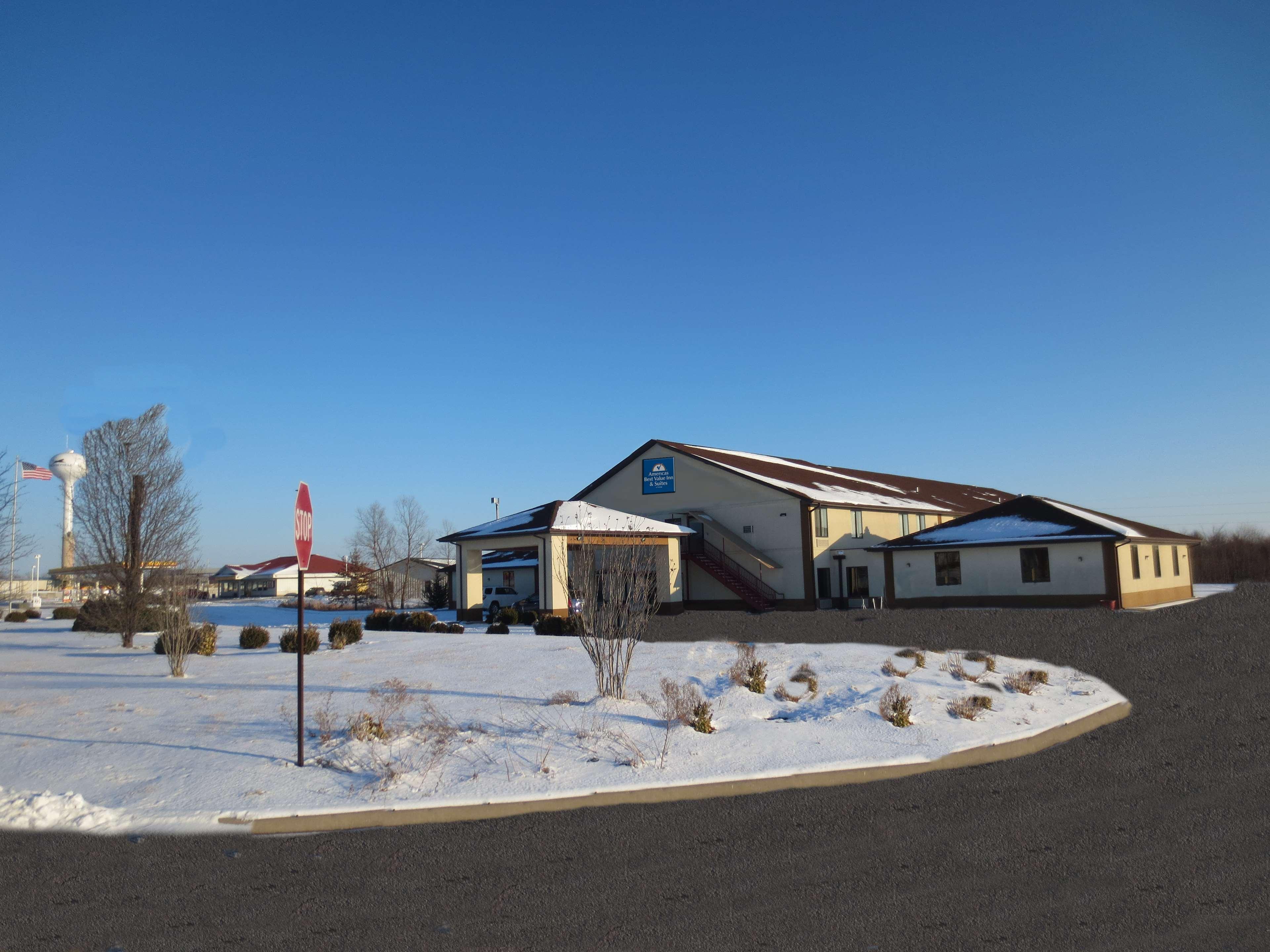 Pinckneyville Inn And Suites Екстериор снимка
