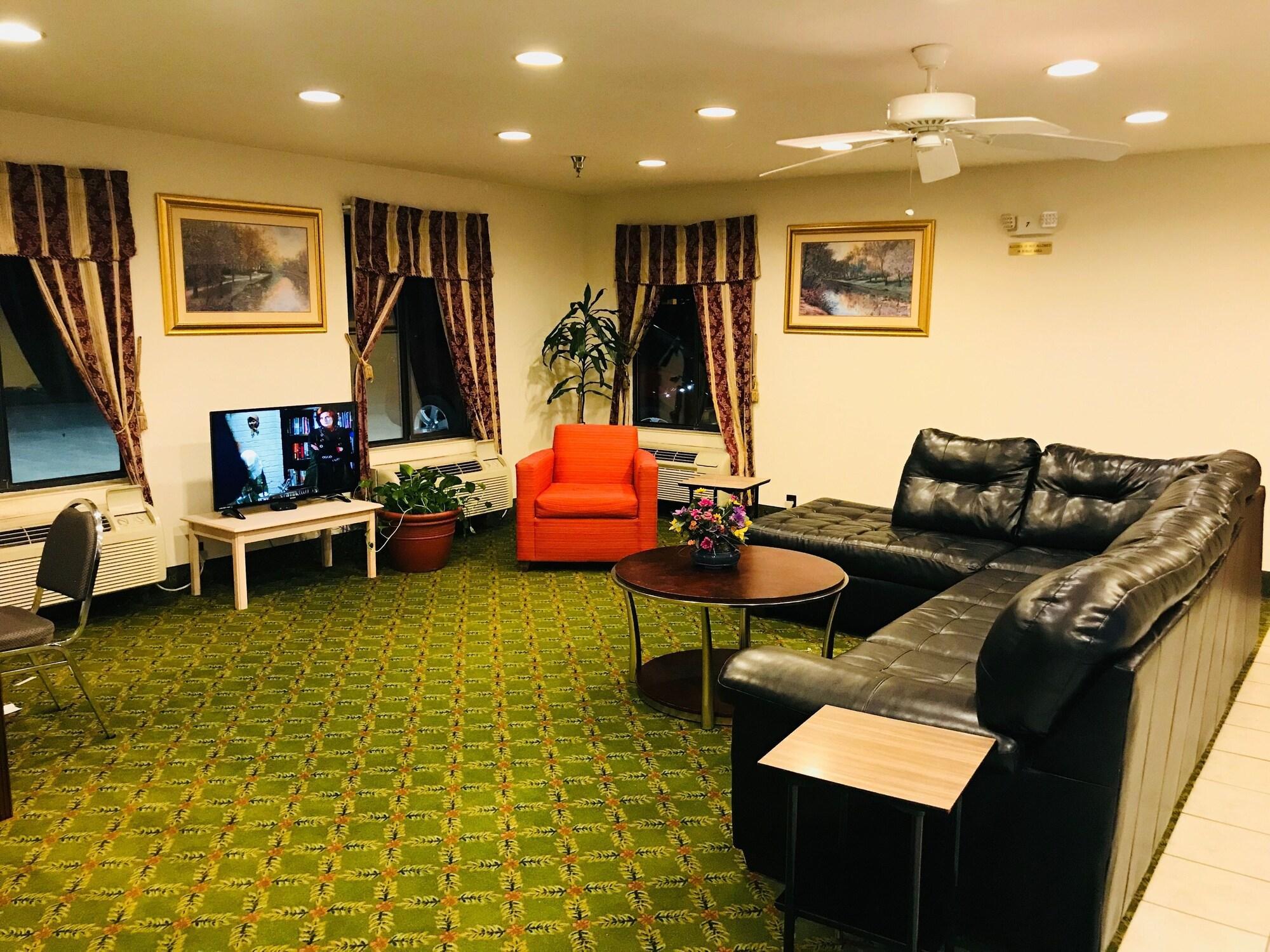 Pinckneyville Inn And Suites Екстериор снимка