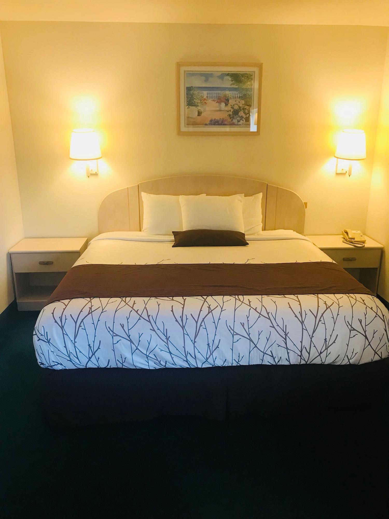 Pinckneyville Inn And Suites Екстериор снимка