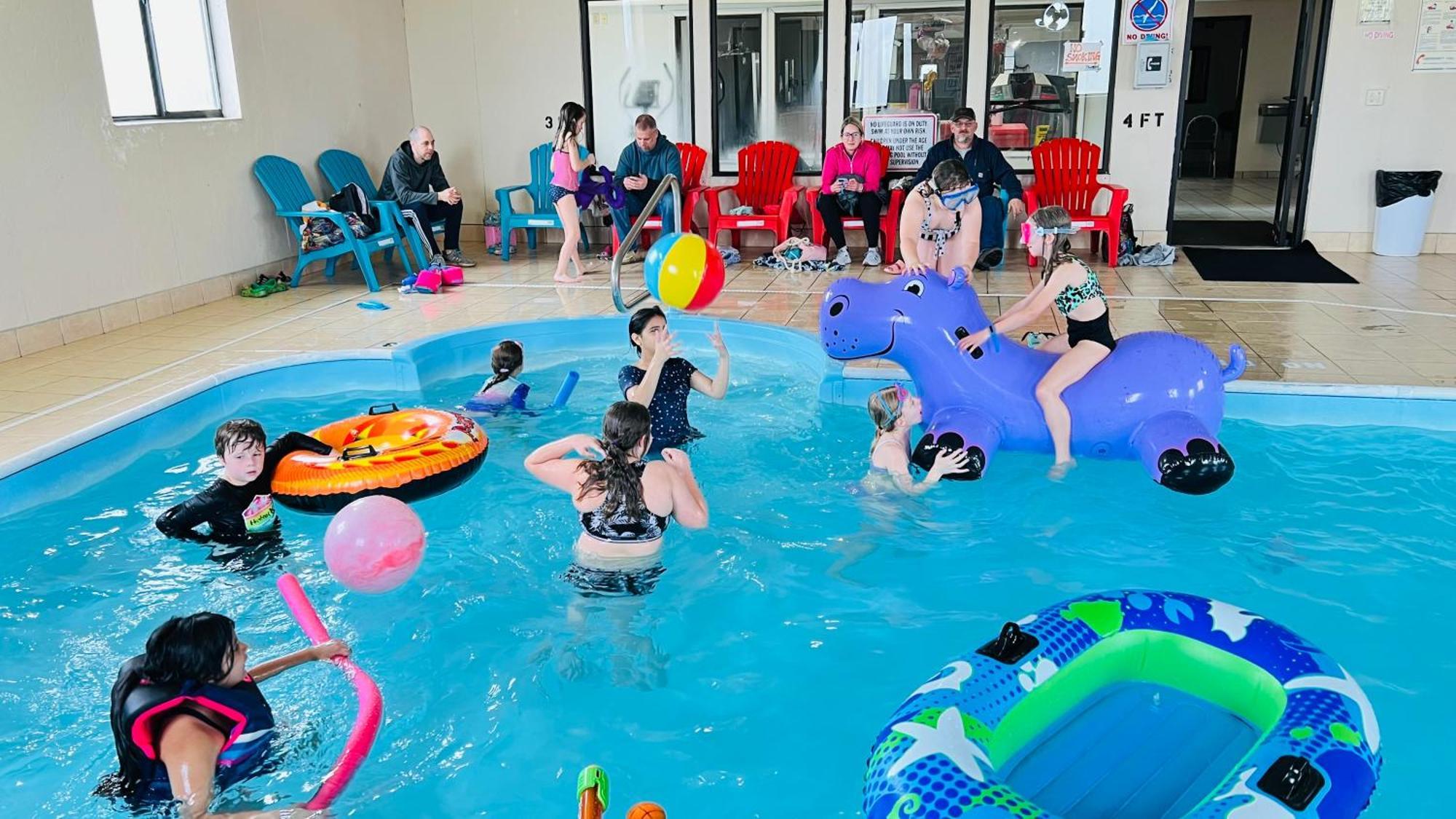 Pinckneyville Inn And Suites Екстериор снимка